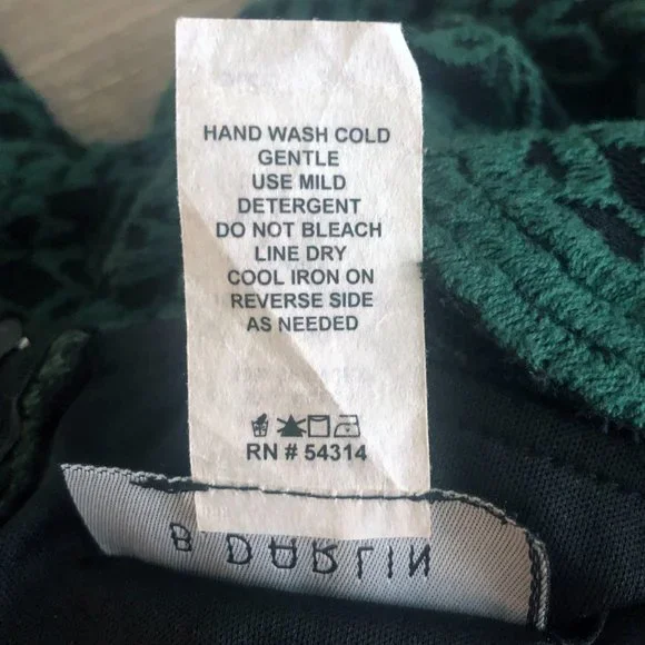 Olive Green Lace Mid-Sleeve Dress | Size 3-4 (US Small) - Picture 13 of 14